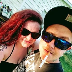 Meet your Posher, Dustin